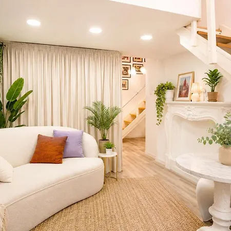 Unique & Comfortable Gem In The Heart Of The
