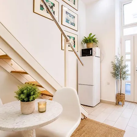 شقة Unique & Comfortable Gem In The Heart Of The *