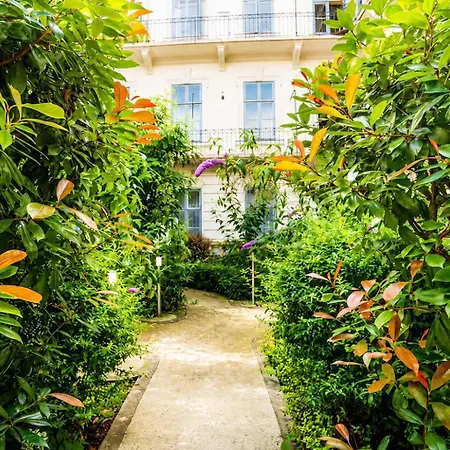 Unique & Comfortable Gem In The Heart Of The *